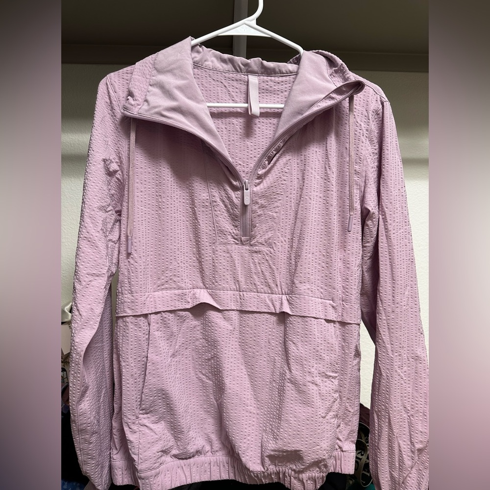 Lululemon Size 4 Wind Breaker Jacket